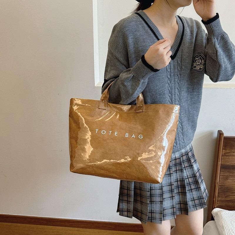 Fashion retro DuPont paper bag women's new commuter large-capacity kraft paper handbag, tote bag
