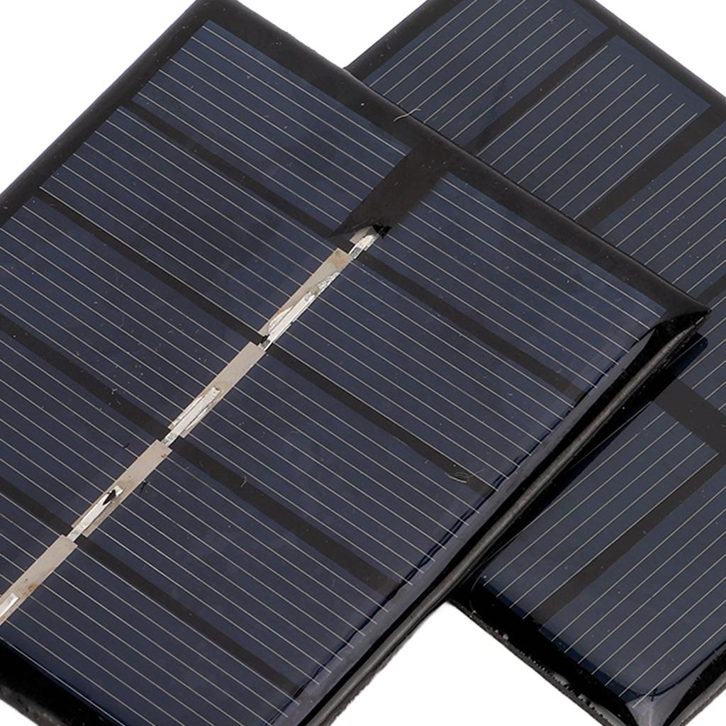 2 Stück Solarpanel 0,5W 2,5V DIY Tragbares Polysilizium-Solarpanel-Ladegerät für elektrische Kleingeräte