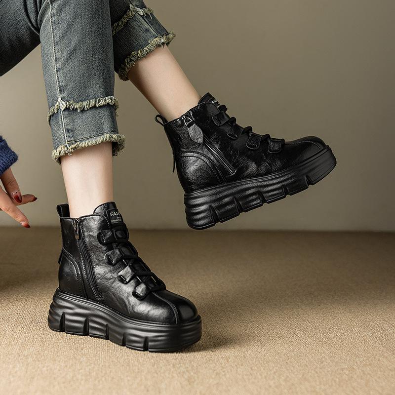Kurze Stiefel für Damen im Herbst und Winter 2026 neuer Stil mit Plüsch dicker Sohle Retro High-Top-Schuhe für Damen