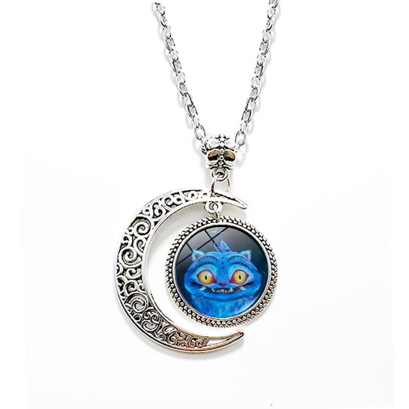 KPOP Demon Hunter Necklace: Retro Silver Crescent Time Gem Chain