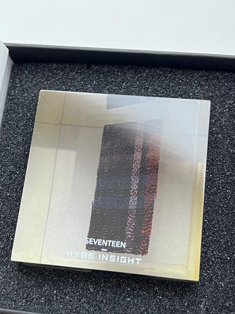 

[USED] HYBE INSIGHT SEVENTEEN Costume Cube Mingyu