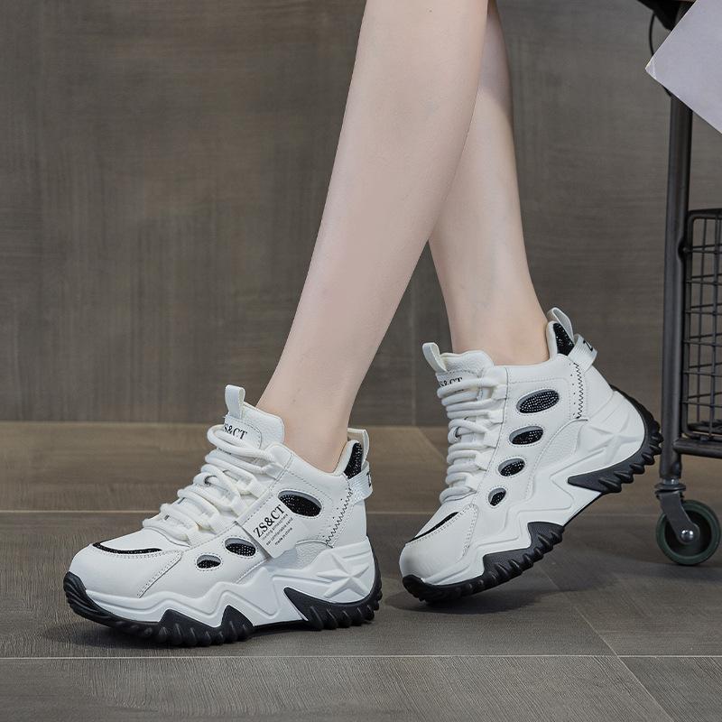 20 Leather Muffin Shoes Spring New Heightening 7 Trendy Brand Versatile Sports and Leisure Shoes