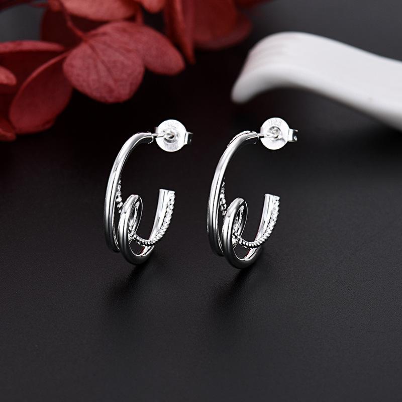 Silver-plated Earrings S925 Silver Earrings, Fashionable and Simple Twisted Wire Silver-plated Earrings for Girls, Earrings Gift