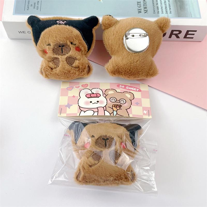 Capybara Charm Pendant: Cute Sanrio Headgear & Children's Accessories
