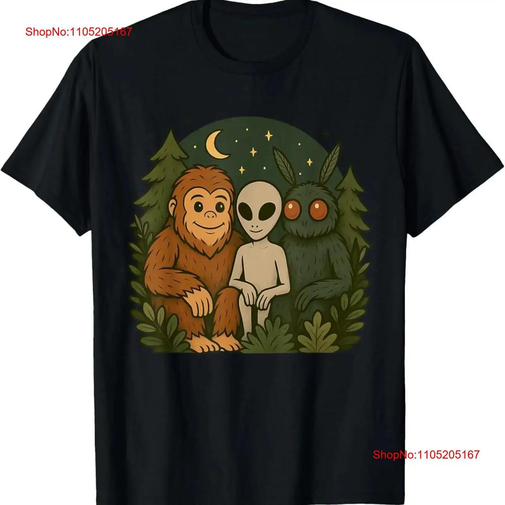 Whimsical Cute Mothunisex Bigfoot And Alien Funny Cryptid Art T Shirt Vintage Graphic Homme Top For Everyday Wear