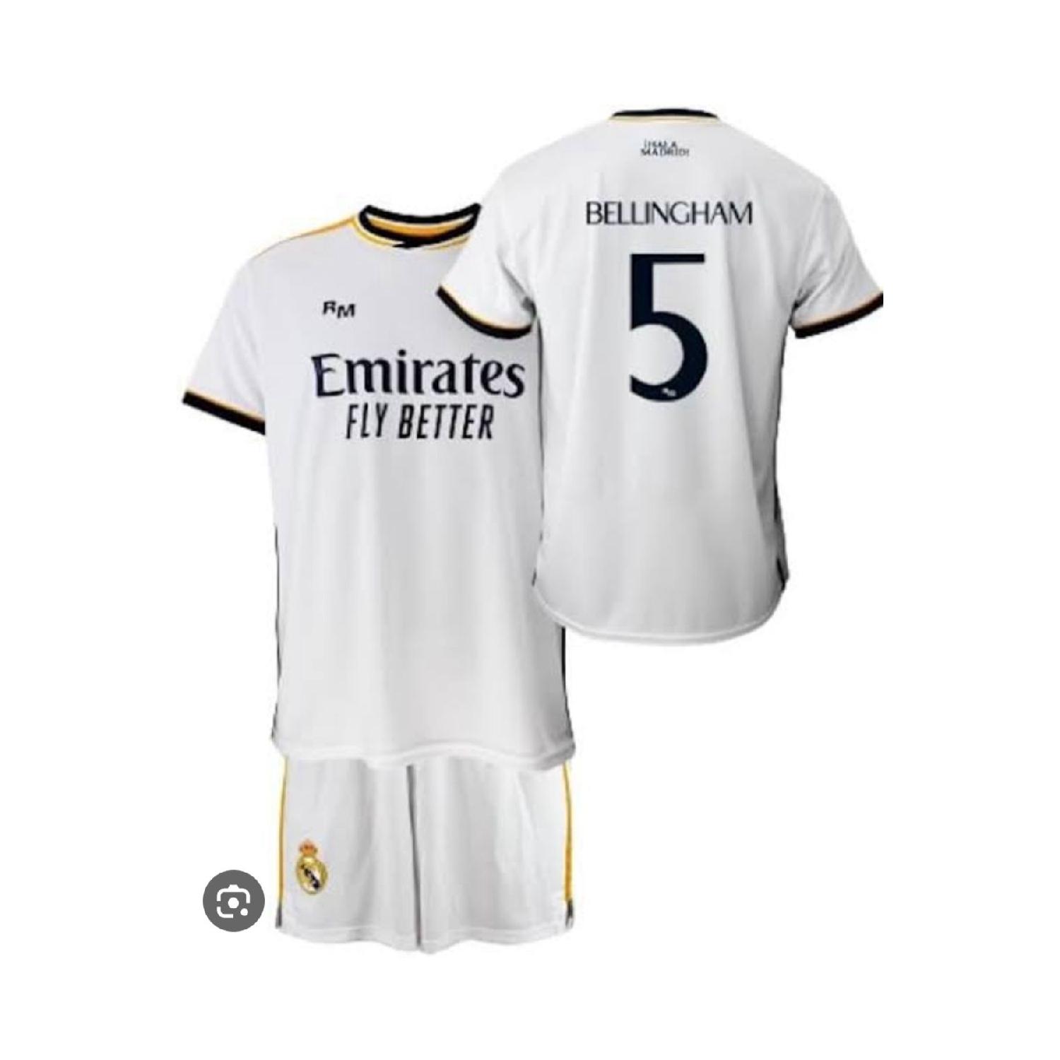 

Джуд Беллингем Белое детское джерси нового сезона с двумя полосками от других производителей, Реал Мадрид