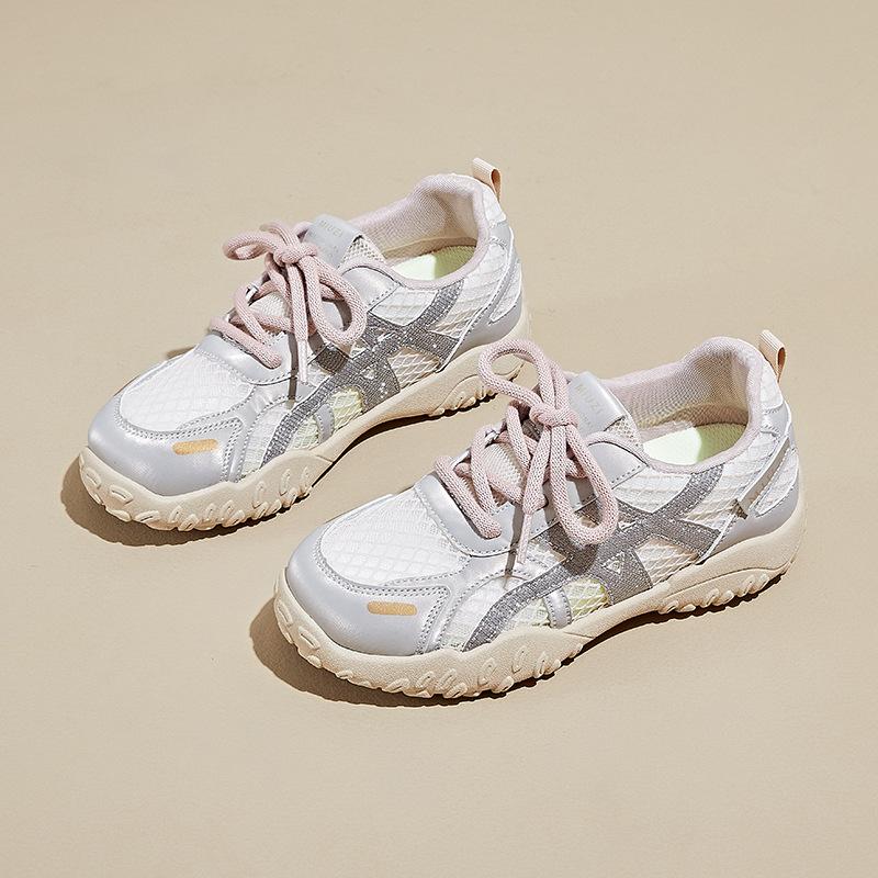 Chaussures d'alpinisme pour femmes 2025 à plateforme légère, mode sportive respirante, chaussures simples décontractées, maille confortable, nouvelles chaussures de sport