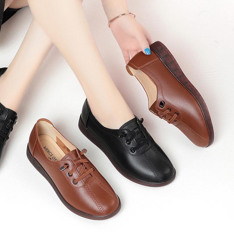 2025 Fashion Women Shoes Soft Leather Loafers Casual Shoes Soft Comfortable Low Heel Shoes No-slip Flats Middle-aged Simple