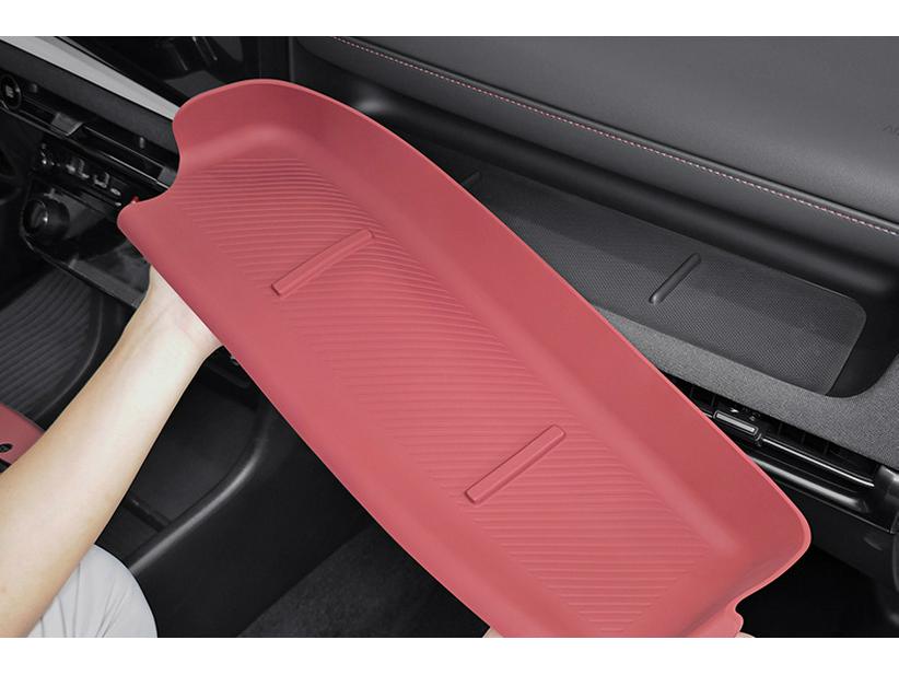 Silicone Protective Pad for Hyundai Tucson '24-'26 Console Window Lift