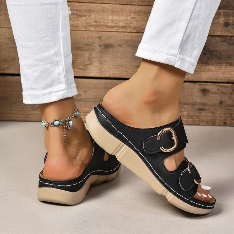 Large size wedge slippers women's summer new belt buckle light outer wear fashion slippers women