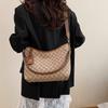 Large-capacity bag women's autumn and winter retro new casual commuter underarm shoulder bag versatile tote bag trendy girl
