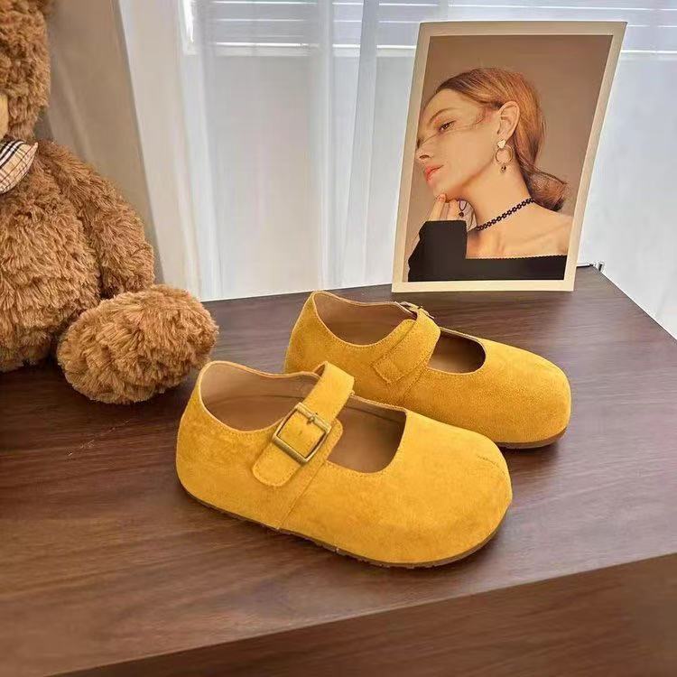

Thick-soled inner height increase, retro one-pedal Mary Jane shoes, children s summer and spring new single shoes 35 жёлтый