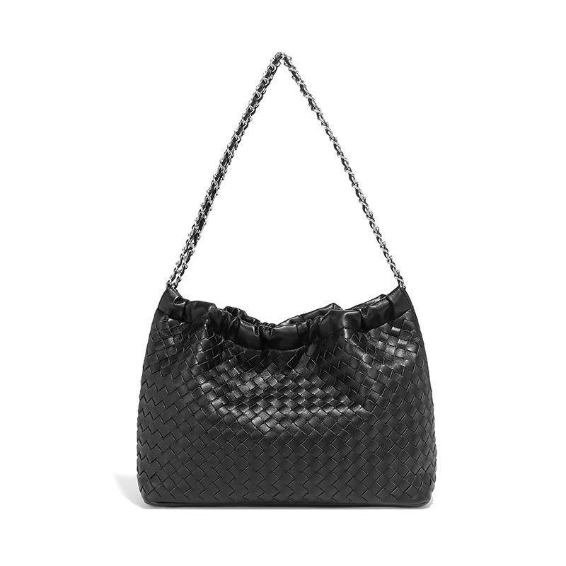 The Bag Features A Unique Design, Simple and Versatile, Fashionable Hand-woven Chain, Small Square Bag, Puff, Pleated and Cloud-shaped Bag