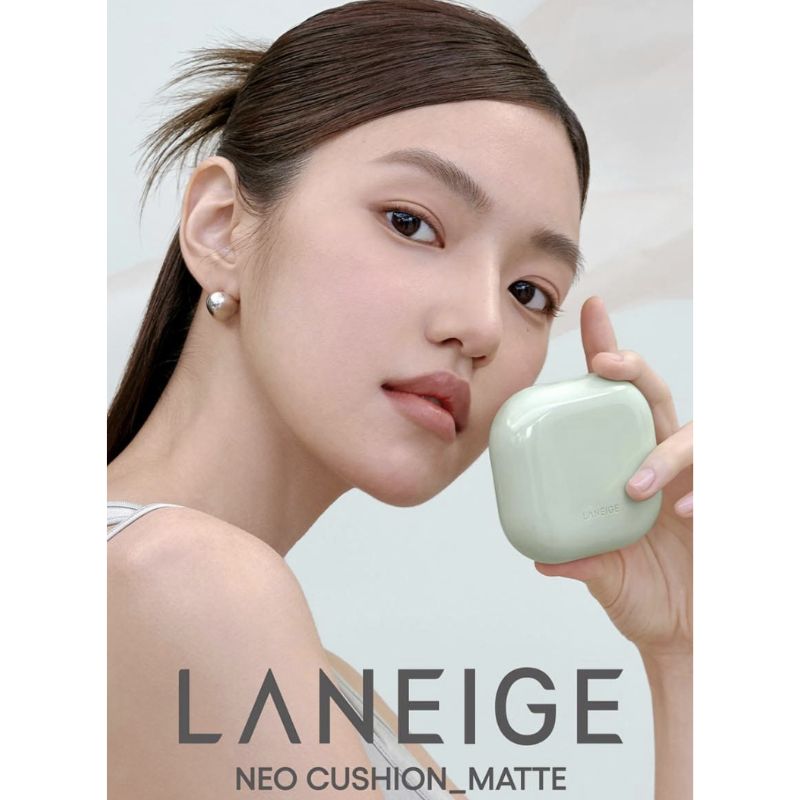 LANEIGE Neo Cushion Matte Foundation – Long-Lasting Matte Cushion SPF Protection (Main 15 G + Refill 15 G, 5 Shades)