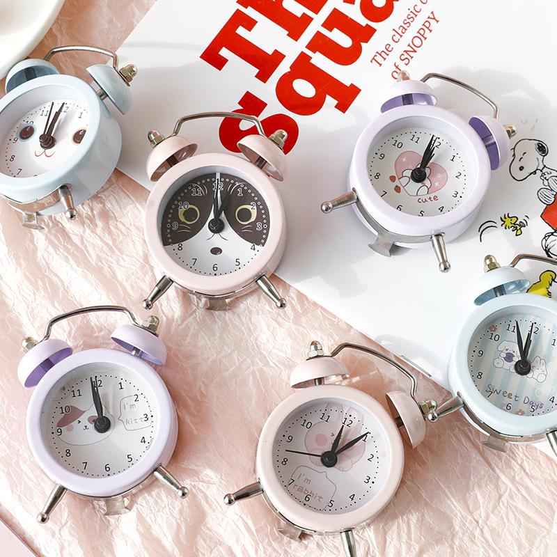 Ceas deșteptător silențios mic băiat desen animat copil studentă mini drăguț dormitor noptieră creativ sunet puternic ceas de masă