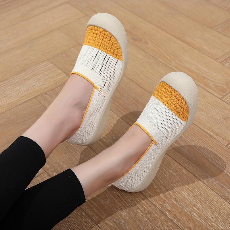 2025 Summer New Women's Old Beijing Cloth Shoes Casual Fly-woven Mesh Comfortable Non-slip Soft Sole Casual Mother Shoes