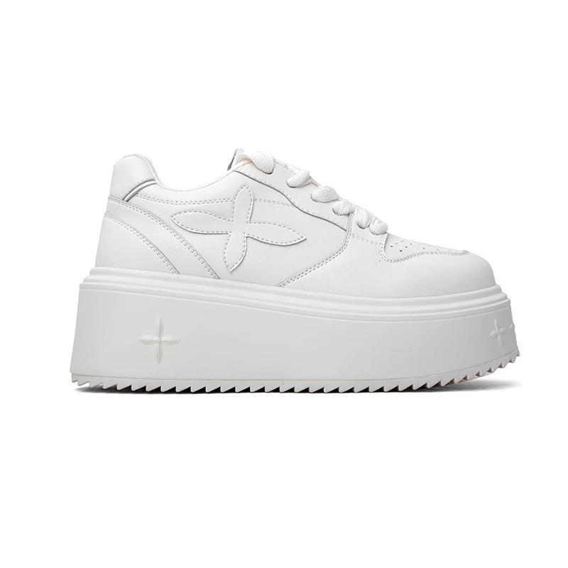 Leather thick-soled heightening little white shoes women's models in the autumn of 2025 new popular high-end versatile muffin casual shoes