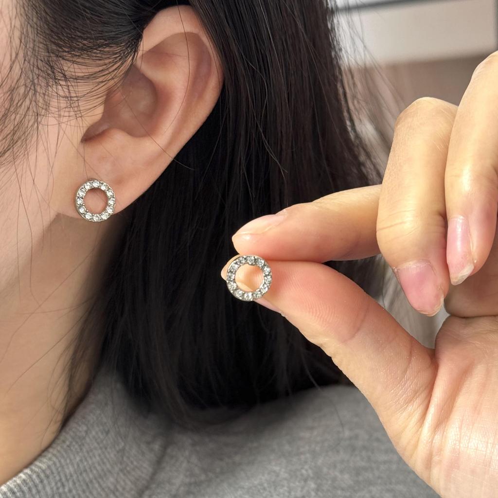 Brincos de Zircônia Ursa Maior com Punhos Acentuados com Diamantes