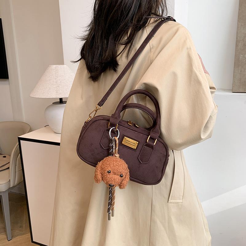 Portable Bowling Boston Bag Women's 2025 New Autumn and Winter Light Luxury Niche High-end Messenger Pillow Bag