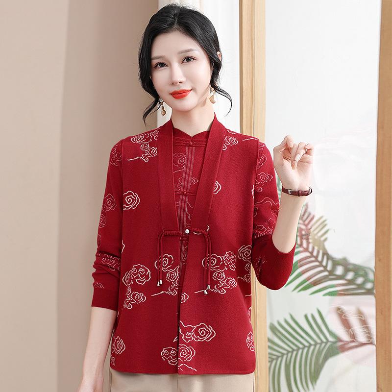

2026 Stylish Spring Knit Cardigan Two-Piece Set for Middle-Aged Women - Ideal for Spring/Autumn XL (Recommended 50-55 kg) красный