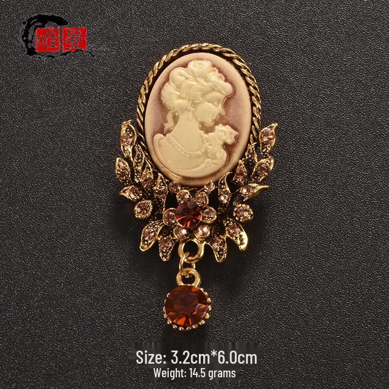 Elegant Rhinestone Brooch: Timeless Corsage Pin for Sweaters and Coats