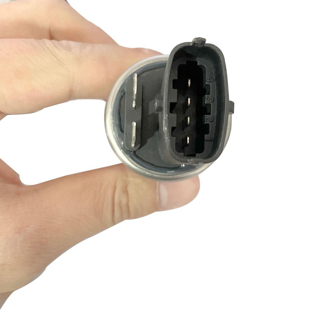 Oil Pressure Sensor for Chenglong Yuchai 6K Engine