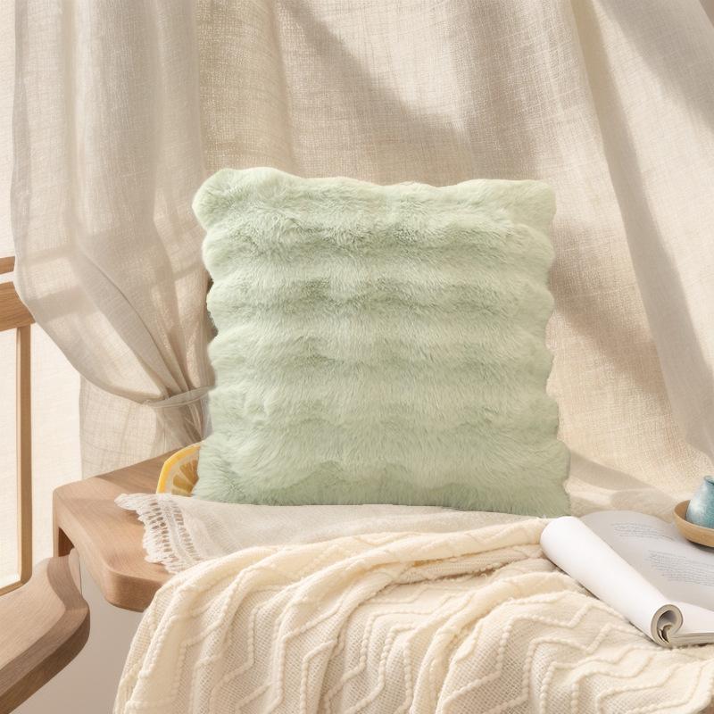 Faux Rabbit Fur European-Style Lumbar Pillow for Sofa or Bay Window 40x40 cm Pillowcase