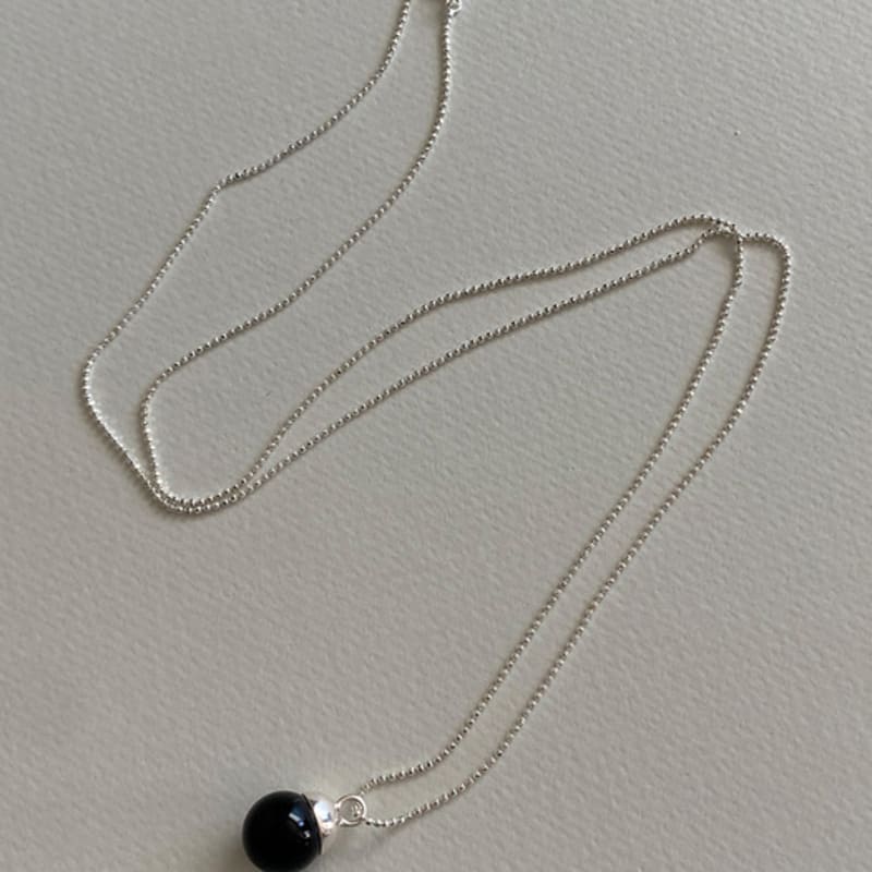 etrive Onyx Teardrop Necklace