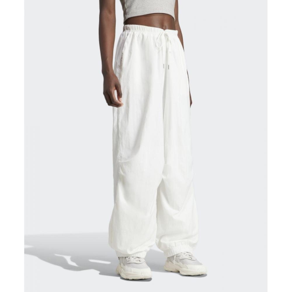 

Нейлоновые брюки ADIDAS белые IS2698