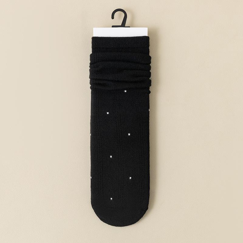 Women's Autumn and Winter Casual Polka Dot Cashmere Striped Socks Warm Women's Mid-calf Socks College Style Paired with Pile Socks