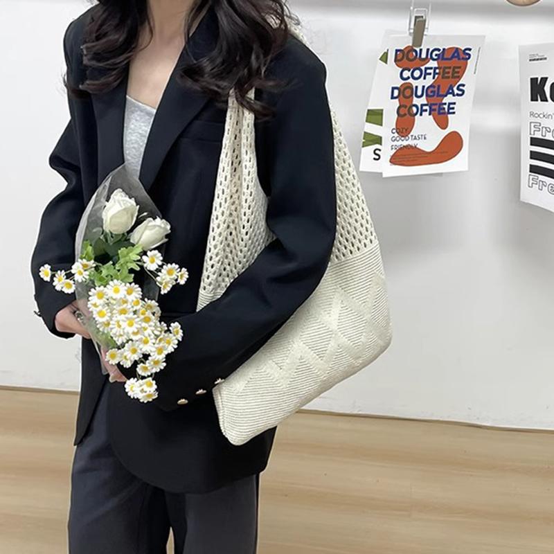 Women Large Capacity Shopper Totes Ladies Beach Travel Bag Vintage Hollow Woven Underarm Shoulder Bag