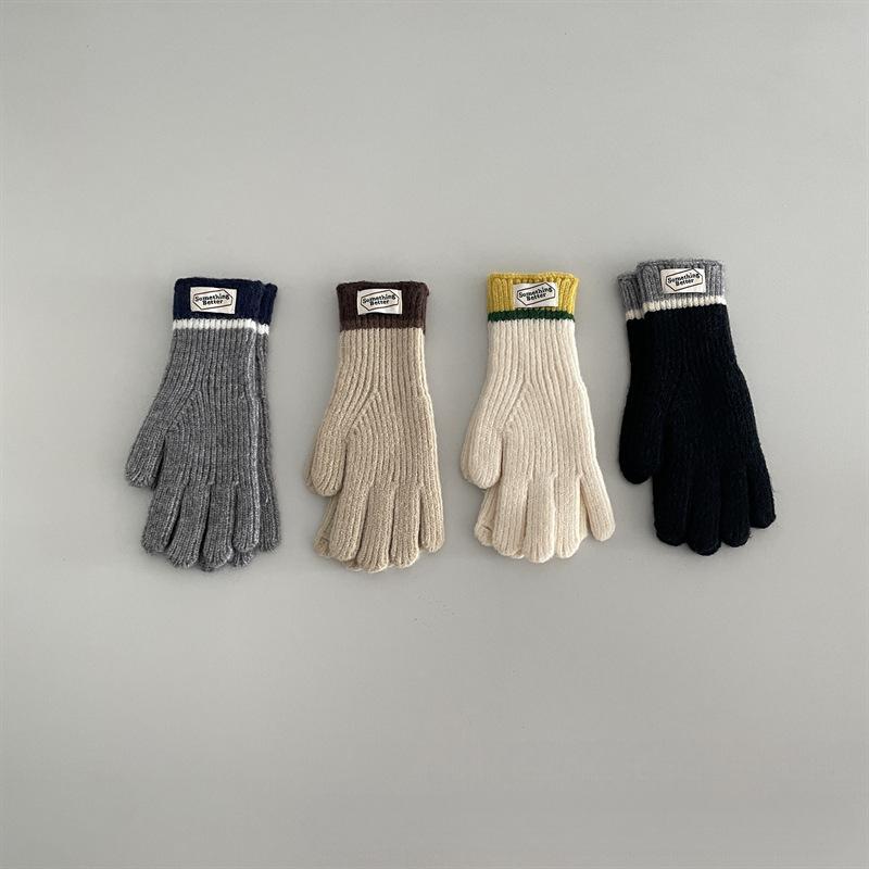 New Touchscreen Kids Gloves Winter Warm Windproof Cold Proof Five Finger Knitting Retro Korean Style Color Mix