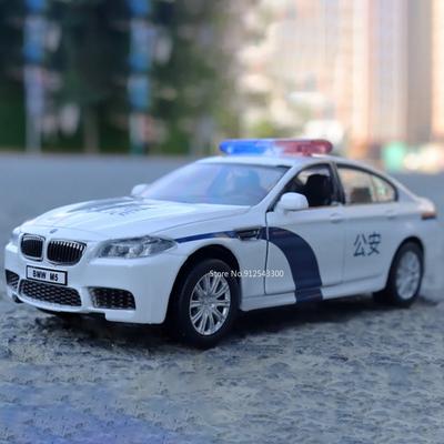 Oyuncaklar & Oyunlar – Oyuncak arabalar, trenler ve otobüsler