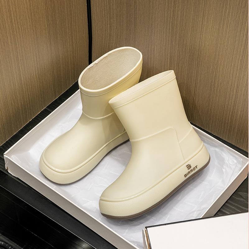 Water shoes short rain shoes girls Japanese outer wear women's foreign style rain boots adult medium tube waterproof boots