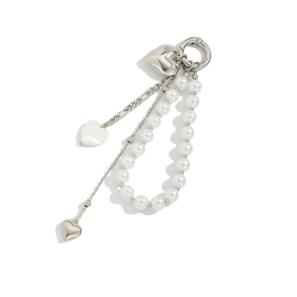 Elegant Heart Keychain Beads Key Pendant Heart Bag Decoration Alloy Texture Key Holder Suitable for Present Giving