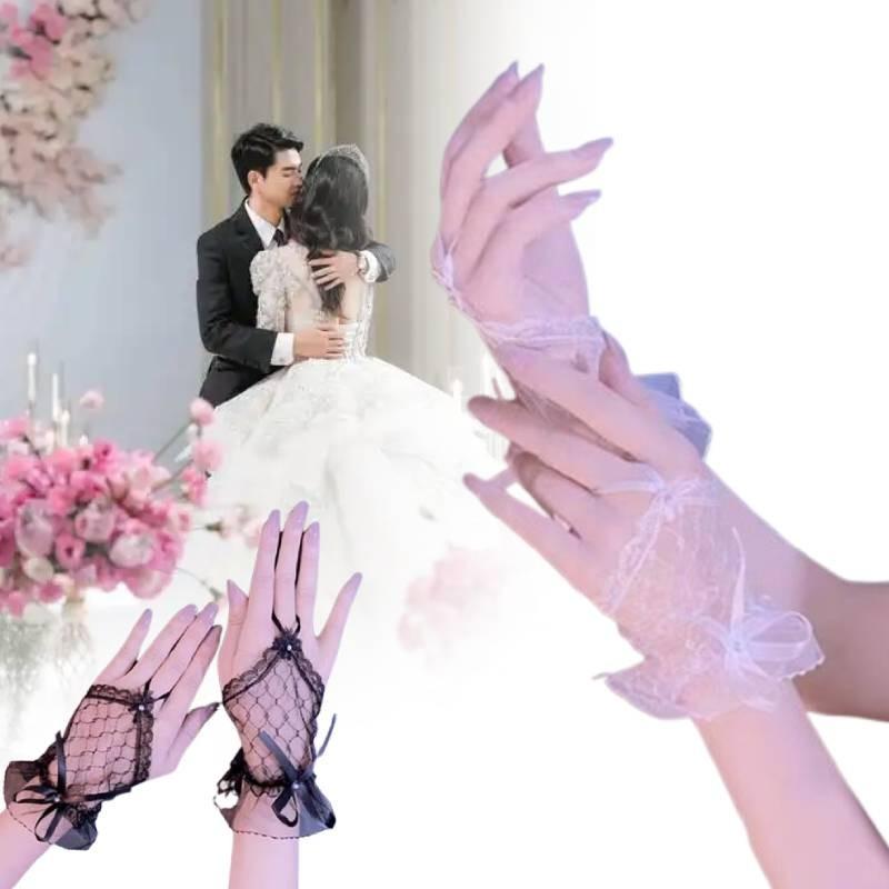 Stylish Short Mesh Gloves For Bride's Wedding Attire And Daily Wear In Soft White