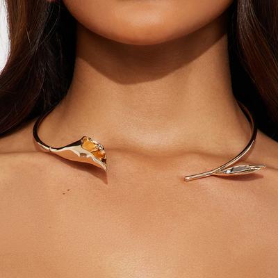 Statement Leaf Flower Open Choker Torques Hip Hop Party for Women 2025 Vintage Design Metal Collar Necklace Goth Jewelry Gift