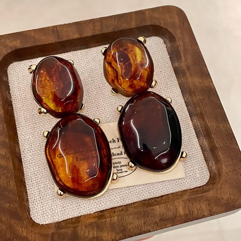 Natural tiger's eye stone series stud earrings for women Maillard exquisite retro earrings niche light luxury high-end temperament earrings