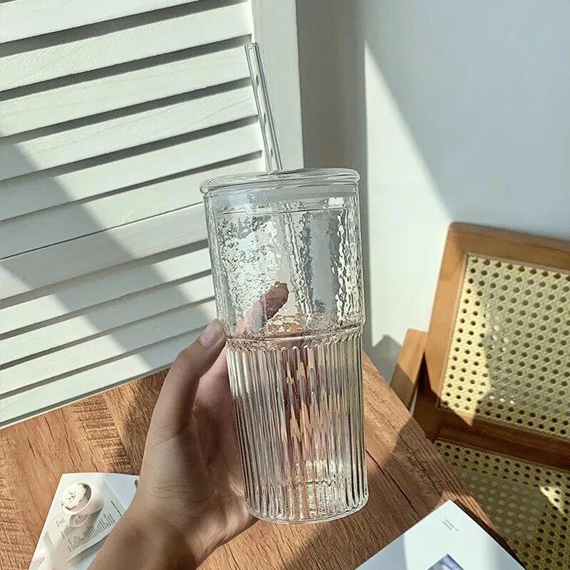 Ins Stripe glasskopp med lokk og sugerør Gjennomsiktige drikkeglass Iskaffekrus Juice Tekopp Vannkopper Drikketøy