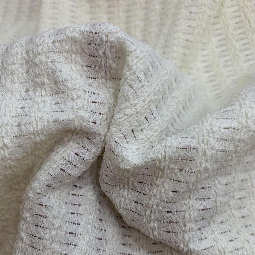 Textured Grid Bamboo Jacquard Fabric 200g: Breathable Spring/Summer Casual Shirt, Pants, Dress, Top.