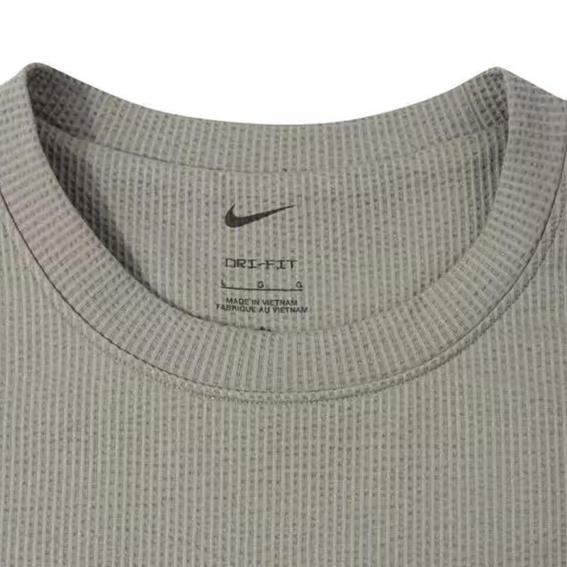 New Nike Dri Fit T Shirt Men's Gray HJ4044-320