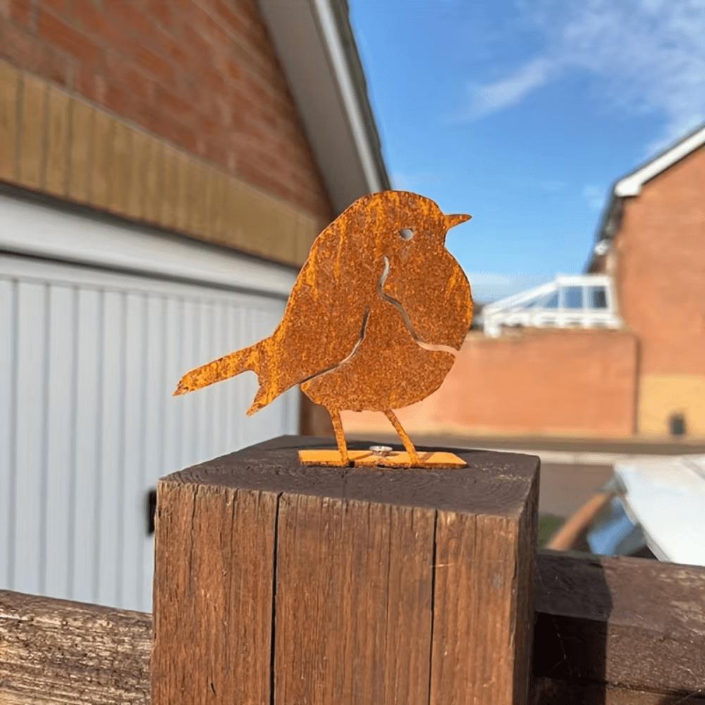 1pc Rusty Metal Robin Outdoor Decoration, Corroded Garden Bird Craft for Fence Yard, Halloween Christmas New Year Gift