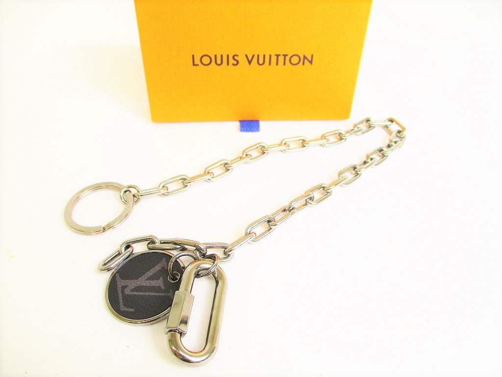 

Автентичний брелок LOUIS VUITTON Monogram Eclipse Брелок №9177 Відремонтований