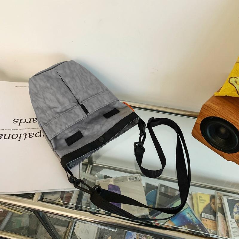 American retro bucket bag washed cloth crossbody bag women s personality distressed small backpack men s trendy shoulder bag серый