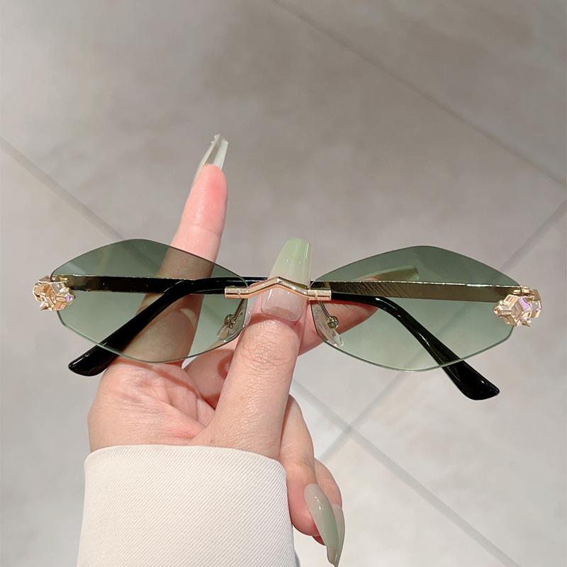 Rimless Polygon Sunglasses Men  New Gradient Ocean Lenses Decor Shades Women Ins Trendy Stylish Design Sun Glasses