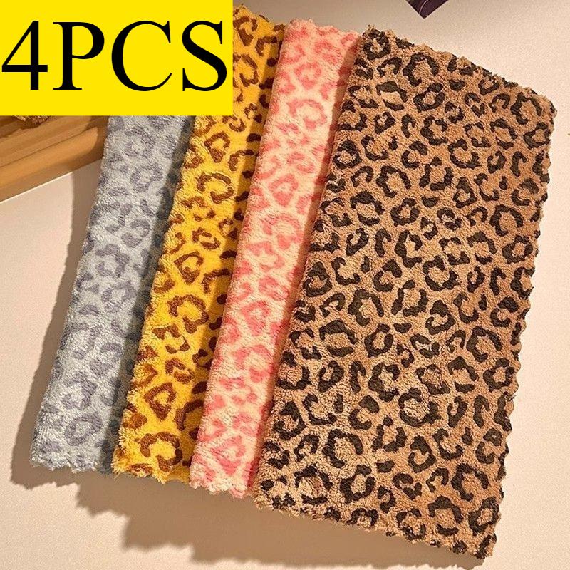 

Retro Leopard Print Cleaning Cloths 4Pcs, Double-Sided Polyester Square Towels for Home Kitchen Daily Cleaning