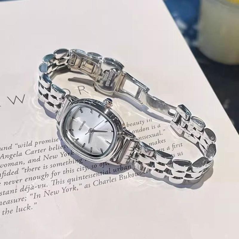 Elegant Oval Shape Women Quartz Watches Simple Mesh Strap High Aesthetic Luxury Minimalist Design Ladies Wristwatches Gifts