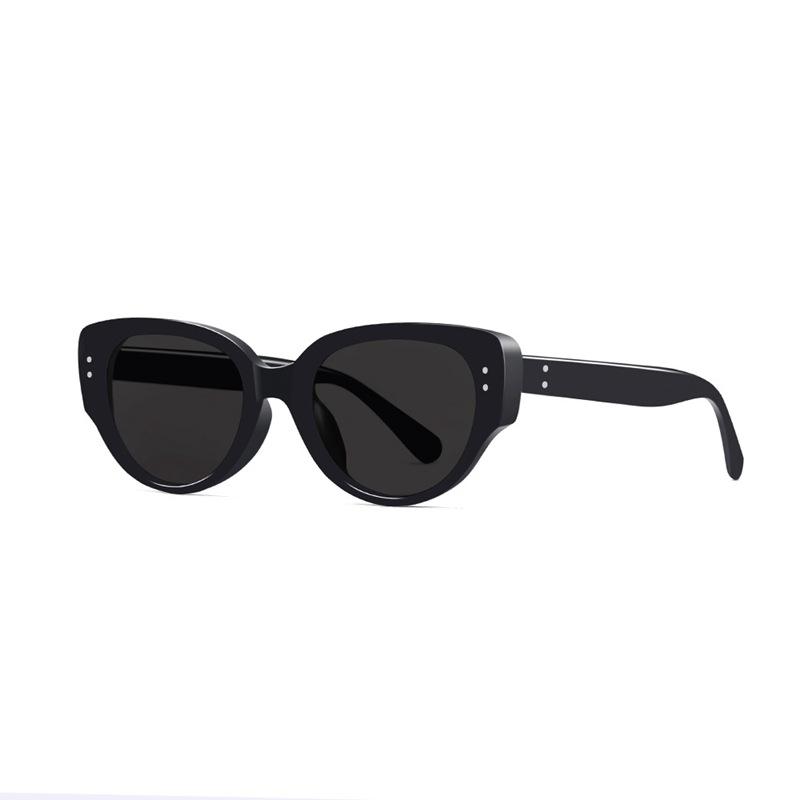 

Polarized retro cat-eye sunglasses for men and women, suitable for round faces, European and American style, sun protection, mountaineering goggles High-quality metal hinges