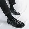 Fashion Fashionable Embroidered Leather Loafers Men's Korean Style Trendy Comfort Slip-on Shoes Brand Mens Business Low Cut Casual Shoes