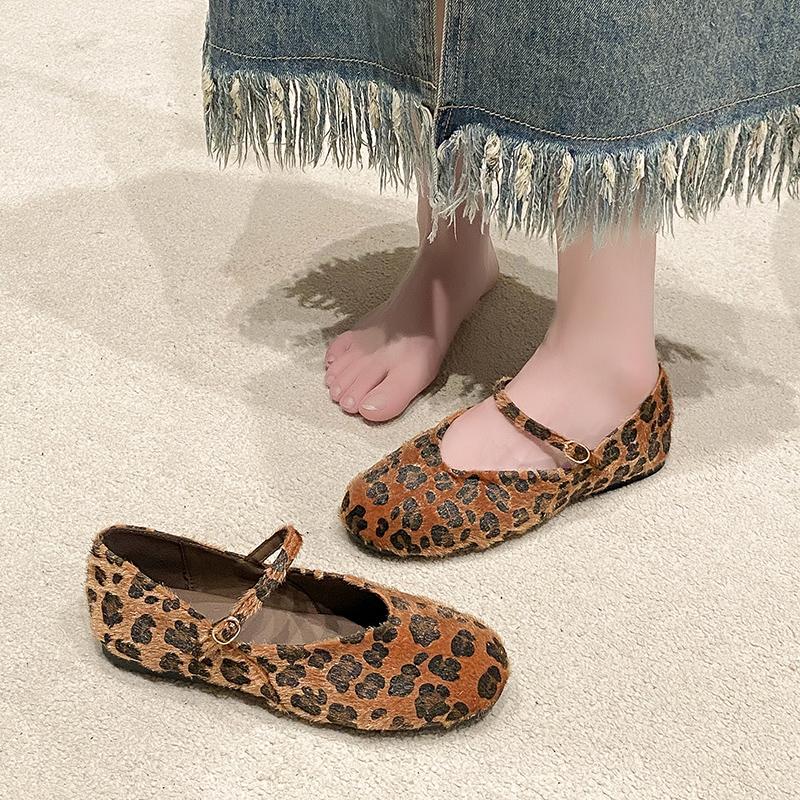 Fashion Women's Fashion Flat Shoes Autumn New Round Head Shallow Mouth Suede Soft Sole Anti-slip Wear-resistant Low-top Shoes